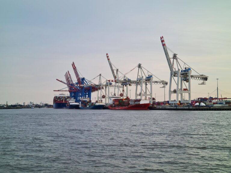 Industry calls on EU to bolster clean shipping standards