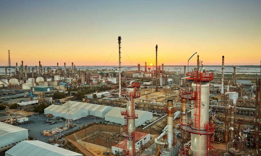 Moeve will begin construction of its green hydrogen macro-project in Huelva before the end of the year